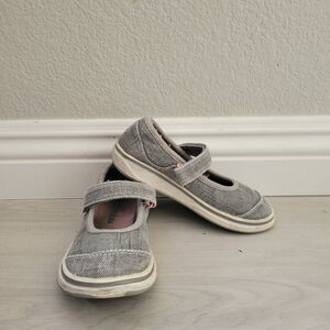 Gray Columbia Maryjane Kids Shoes with Velcro Strap Size 11 Toddler